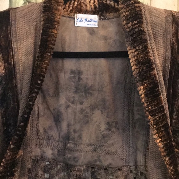 Velvet and knit Knee Length Coat - Picture 6 of 8